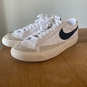 Nike Blazer ‘77 low